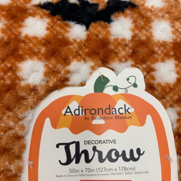 Halloween Spooky Black Bats Buffalo plaid orange Throw Blanket Retro Fleece Goth - Picture 7 of 11